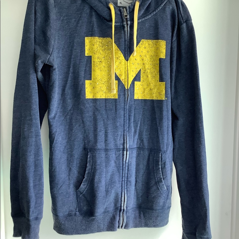 University of Michigan hooded zip up sweatshirt size XL